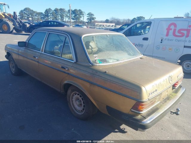 1984 MERCEDES-BENZ 300 WDBAB33AXEA185694 Photo 2