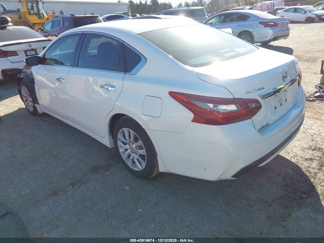 2018 NISSAN ALTIMA 1N4AL3AP2JC224014 Photo 2