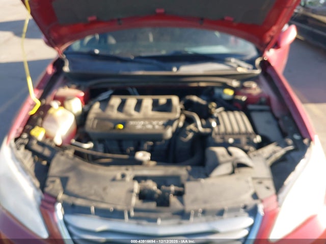 Chrysler 200 LX 2014 1C3CCBAB6EN237199 Image 10