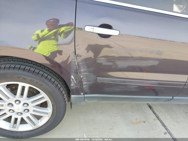Chevrolet Traverse 1lt 2015 1GNKRGKDXFJ370910 Image 6