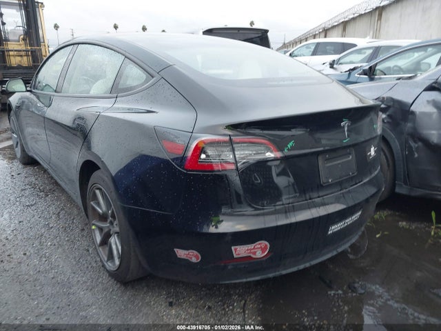2023 TESLA MODEL 3 5YJ3E1EA0PF468103 Photo 2