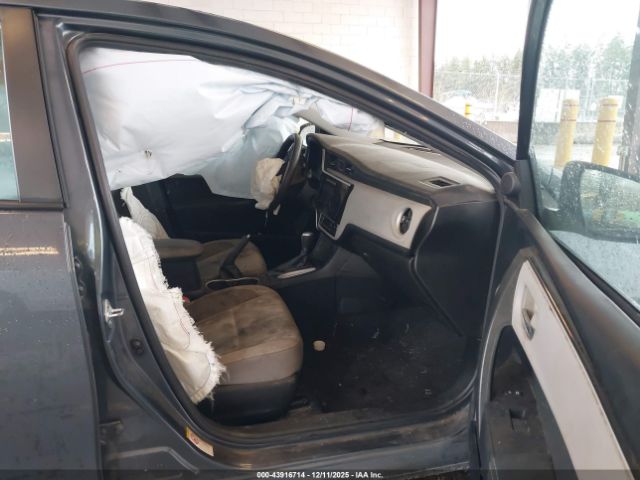 2018 TOYOTA COROLLA 2T1BURHE2JC009727 Photo 4