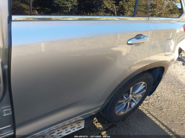 2017 TOYOTA HIGHLANDER 5TDJZRFH5HS391330 Photo 5