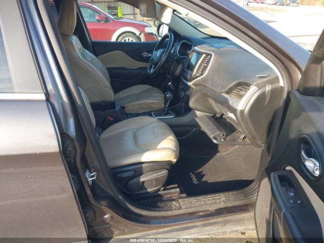 2016 JEEP CHEROKEE 1C4PJLDB4GW247621 Photo 4