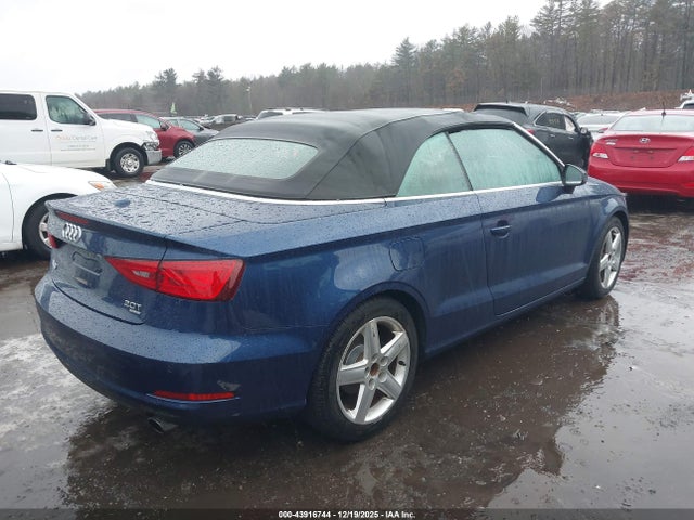 2015 AUDI A3 WAU3FLFF7F1020223 Photo 3