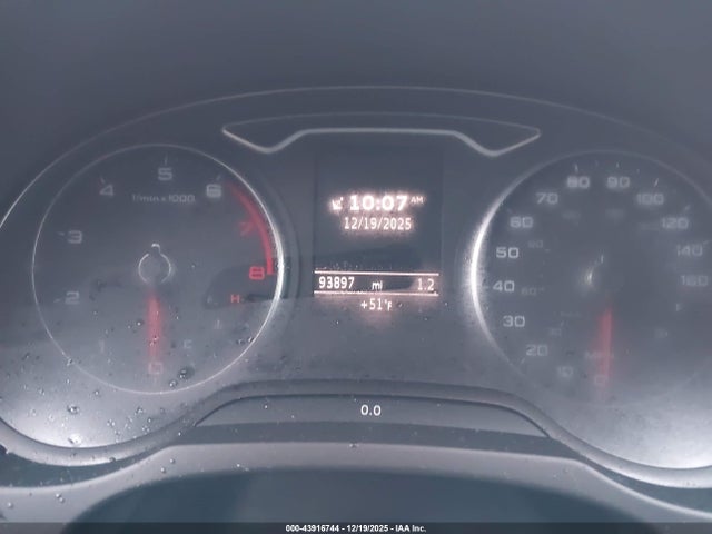 2015 AUDI A3 WAU3FLFF7F1020223 Photo 6