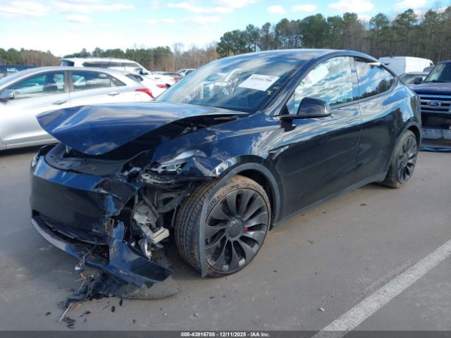 2022 TESLA MODEL Y 7SAYGDEF2NF319933 Photo 1
