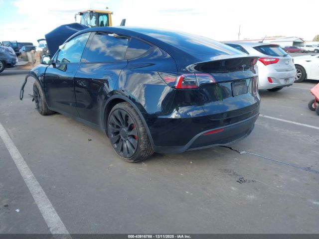 2022 TESLA MODEL Y 7SAYGDEF2NF319933 Photo 2