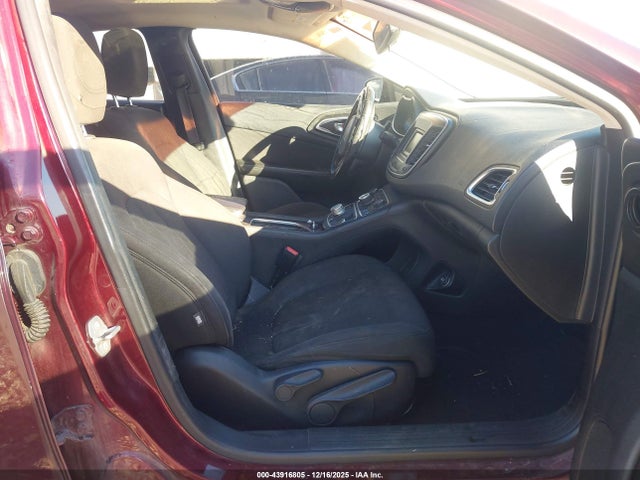 Chrysler 200 2015 1C3CCCAB7FN718411 Image 5
