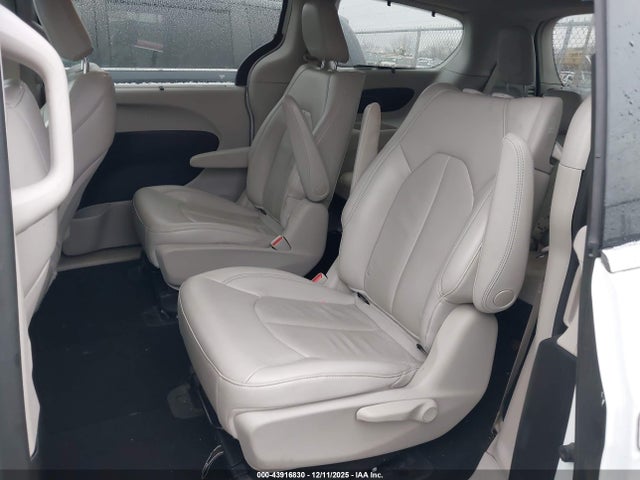 Aukcja sprzedaży 2019 Chrysler Pacifica Hybrid Touring L, vin: 2C4RC1L76KR508995, numer aukcji: 43916830