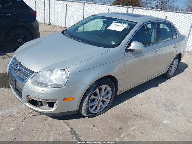 2010 Volkswagen Jetta Se მანქანა იყიდება აუქციონზე, vin: 3VWRX7AJ1AM058746, აუქციონის ნომერი: 43916834