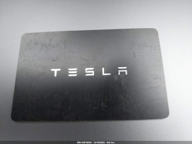 2023 TESLA MODEL Y 7SAYGDEE6PA076988 Photo 10