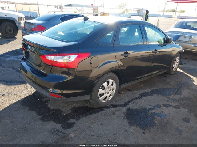 2014 FORD FOCUS 1FADP3E23EL432523 Photo 3