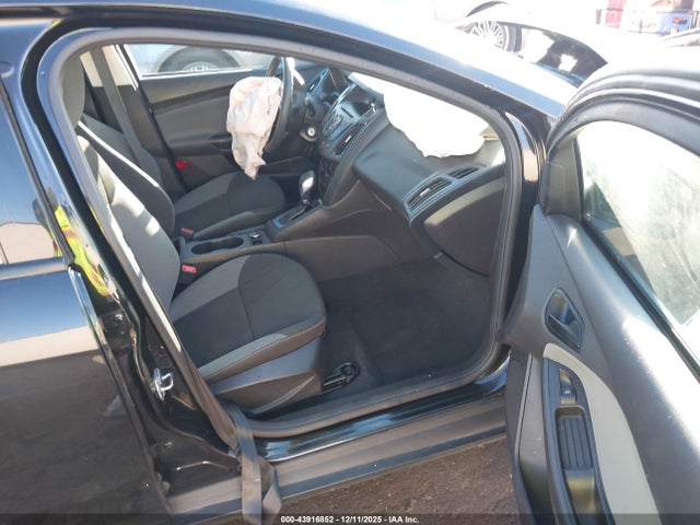 2014 FORD FOCUS 1FADP3E23EL432523 Photo 4