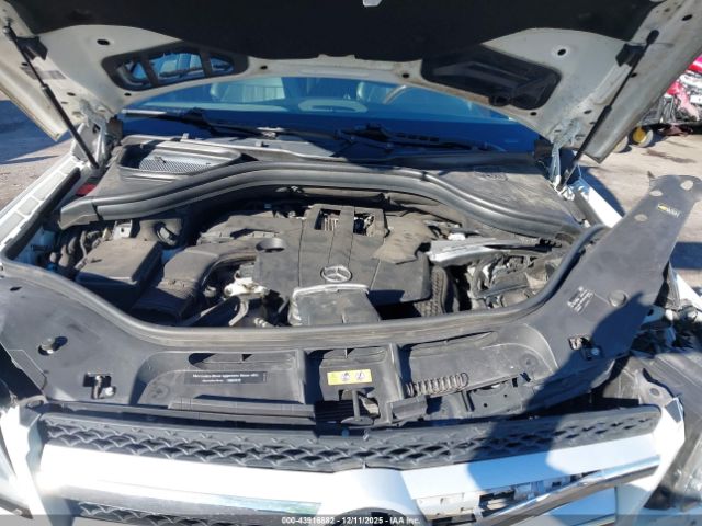 2015 MERCEDES-BENZ GL 450 4JGDF6EE0FA570618 Photo 9