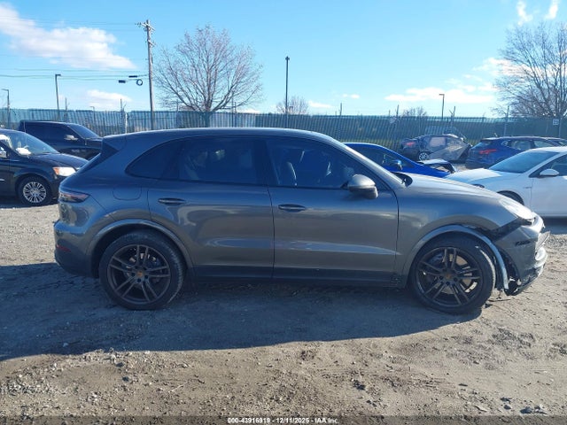 Porsche Cayenne 2021 WP1AA2AY2MDA08230 Image 13