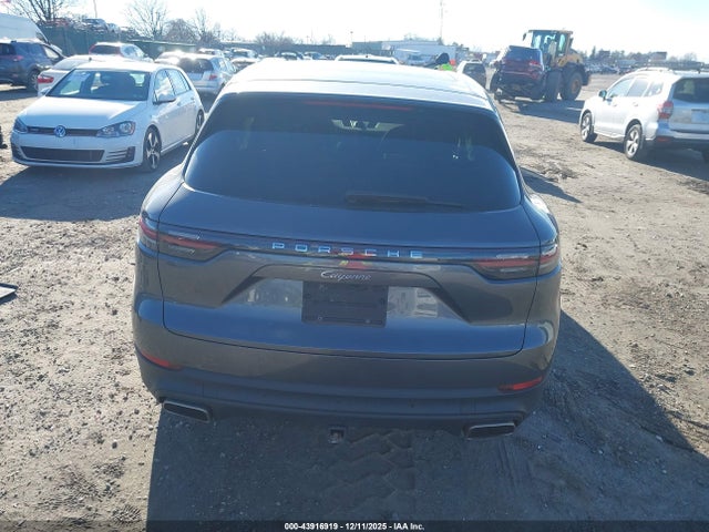 Porsche Cayenne 2021 WP1AA2AY2MDA08230 Image 16