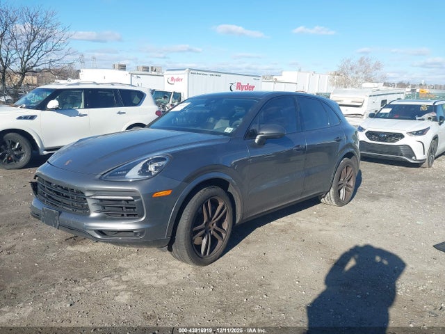 Porsche Cayenne 2021 WP1AA2AY2MDA08230 Image 2