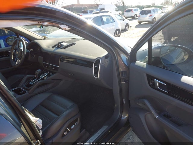 Porsche Cayenne 2021 WP1AA2AY2MDA08230 Image 5