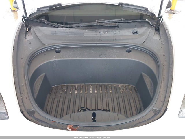 2023 TESLA MODEL 3 5YJ3E1EB5PF603407 Photo 9