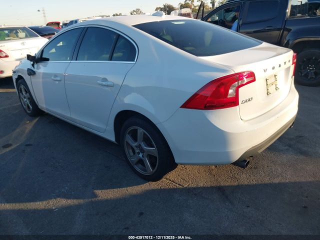 2012 VOLVO S60 YV1622FS2C2041063 Photo 2