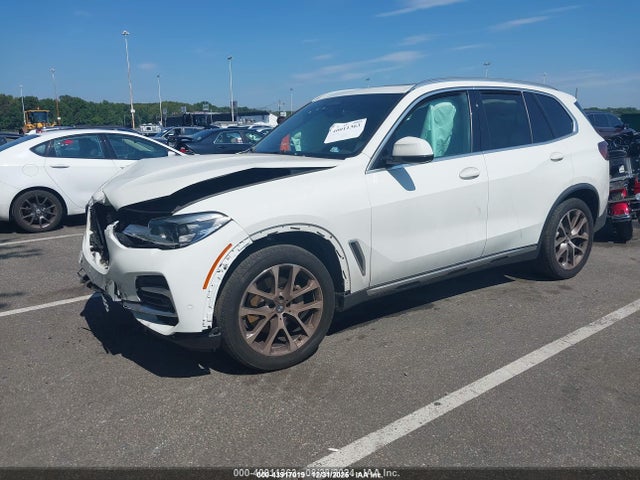 2022 Bmw X5 Xdrive40i მანქანა იყიდება აუქციონზე, vin: 5UXCR6C01N9M94484, აუქციონის ნომერი: 43917019