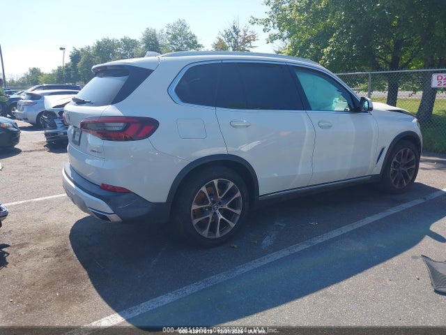 2022 Bmw X5 Xdrive40i მანქანა იყიდება აუქციონზე, vin: 5UXCR6C01N9M94484, აუქციონის ნომერი: 43917019
