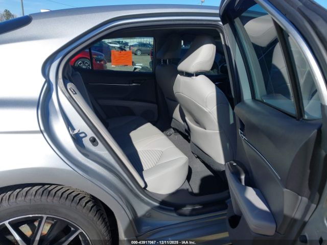 2021 TOYOTA CAMRY 4T1G11AK8MU459515 Photo 7