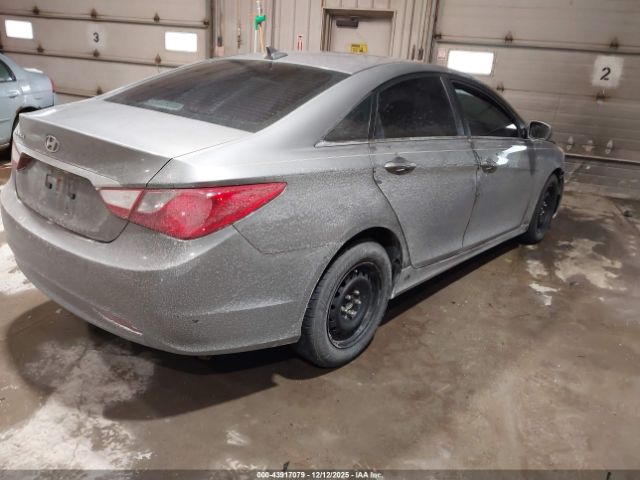 2011 HYUNDAI SONATA 5NPEB4AC4BH082076 Photo 3