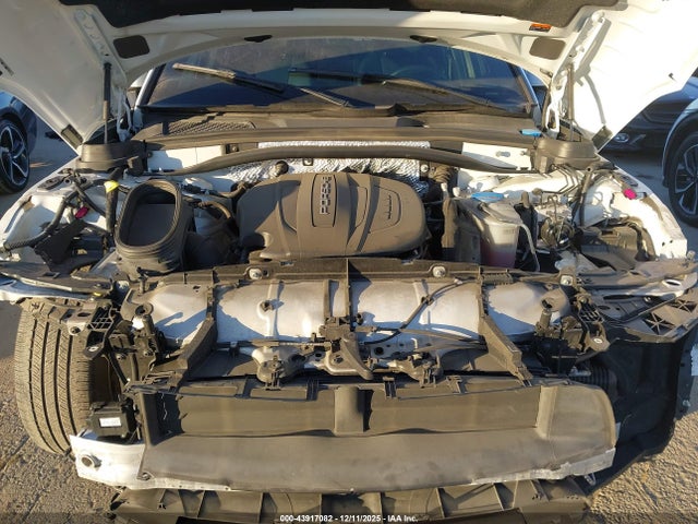 2018 PORSCHE MACAN WP1AA2A58JLB10090 Photo 9