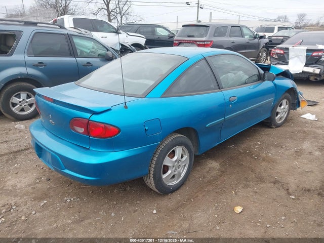 2000 CHEVROLET CAVALIER 3G1JC1248YS123382 Photo 3
