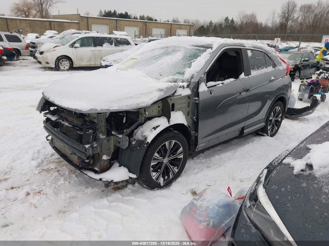 2018 MITSUBISHI ECLIPSE CROSS JA4AT5AA1JZ069934 Photo 1