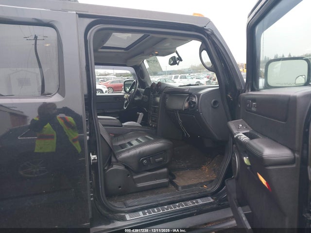 2007 HUMMER H2 SUV 5GRGN23U07H100121 Photo 4