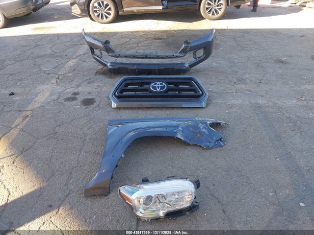 3TYRX5GN1MT005636 Toyota Tacoma Sr