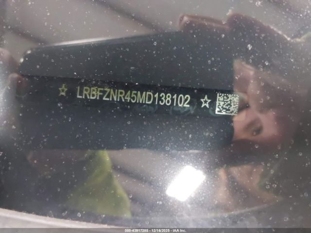 2021 BUICK ENVISION LRBFZNR45MD138102 Photo 8