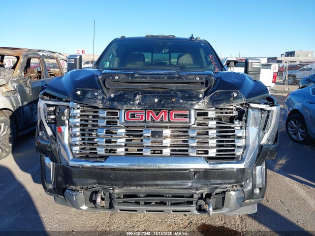 43917349 :رقم المزاد ، 1GT49WEY8RF147671 vin ، 2024 Gmc Sierra 3500hd Denali مزاد بيع
