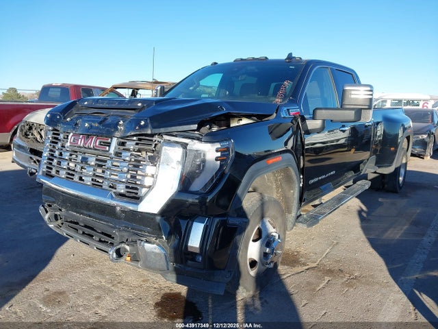 43917349 :رقم المزاد ، 1GT49WEY8RF147671 vin ، 2024 Gmc Sierra 3500hd Denali مزاد بيع