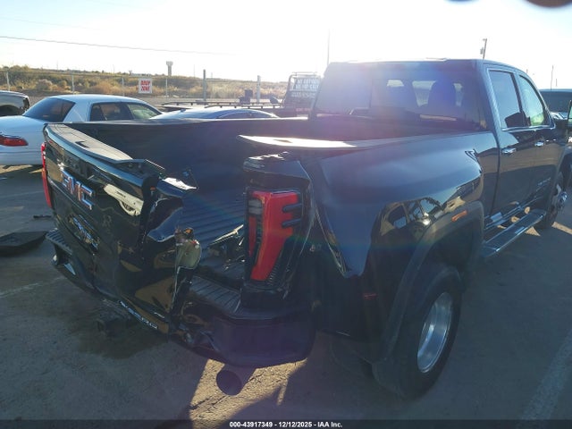 43917349 :رقم المزاد ، 1GT49WEY8RF147671 vin ، 2024 Gmc Sierra 3500hd Denali مزاد بيع