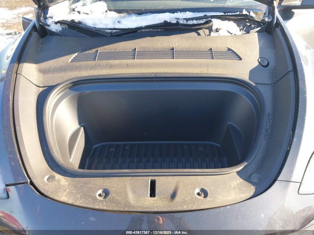 43917367 :رقم المزاد ، 7SAYGDEE0SF299491 vin ، 2025 Tesla Model Y Long Range Dual Motor All-wheel Drive مزاد بيع