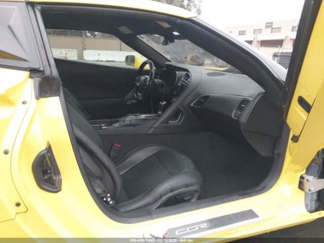 2019 CHEVROLET CORVETTE 1G1YB2D7XK5108253 Photo 4