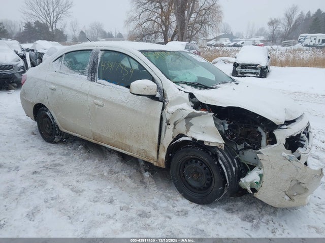 2017 MITSUBISHI MIRAGE G4 ML32F3FJ6HHF18870 Photo 0