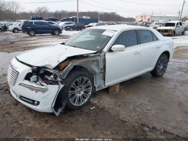 2012 CHRYSLER 300 2C3CCABG3CH157451 Photo 1