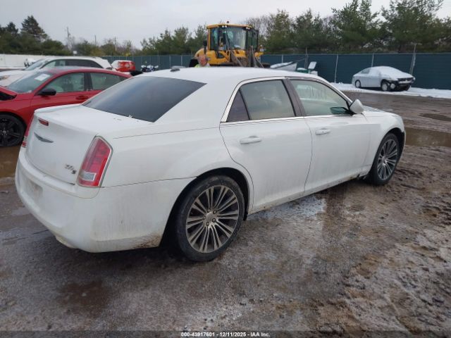 2012 CHRYSLER 300 2C3CCABG3CH157451 Photo 3