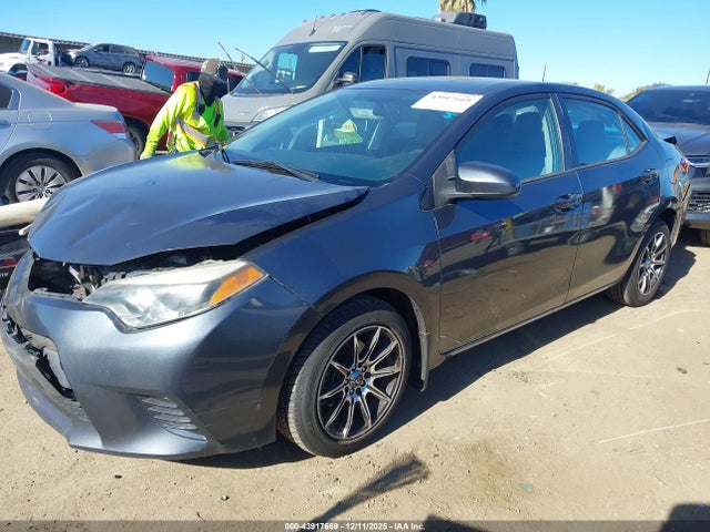 5YFBURHE0FP296671 Toyota COROLLA LE