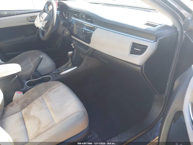 5YFBURHE0FP296671 Toyota COROLLA LE