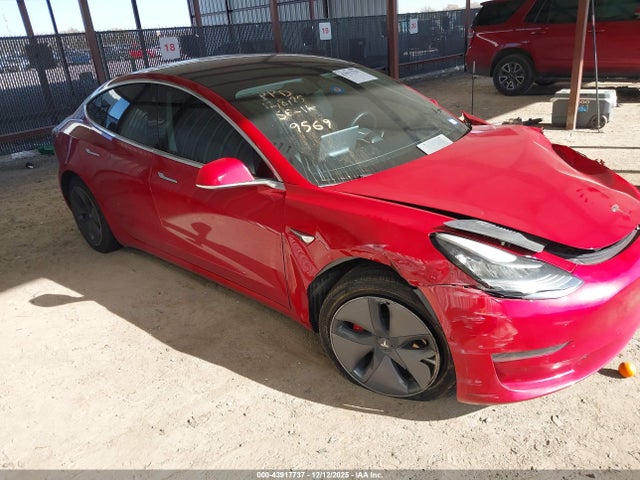 2018 TESLA MODEL 3 5YJ3E1EB1JF069569 Photo 0