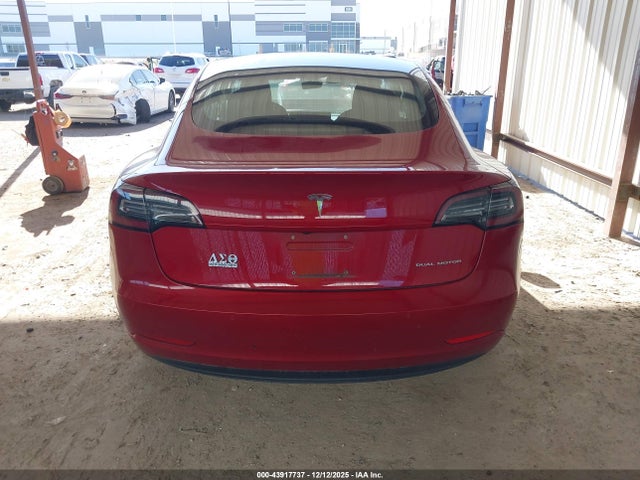 Tesla Model 3 Long Range/performance 2018 5YJ3E1EB1JF069569 Image 15