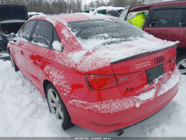 2015 AUDI A3 WAUBFGFF7F1013257 Photo 2
