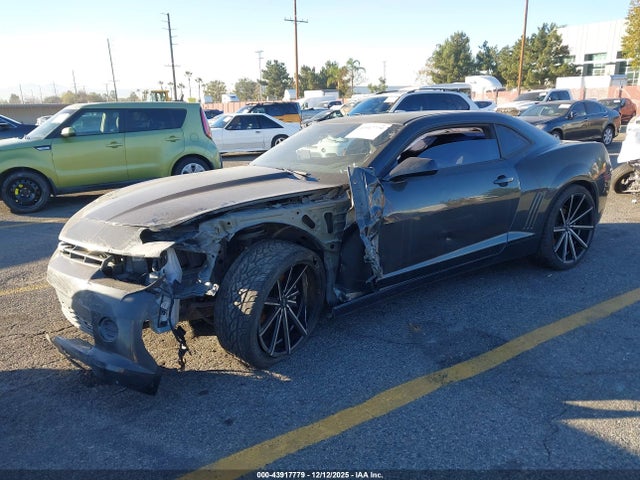 43917779 :رقم المزاد ، 2G1FE1E32E9256814 vin ، 2014 Chevrolet Camaro 1ls مزاد بيع