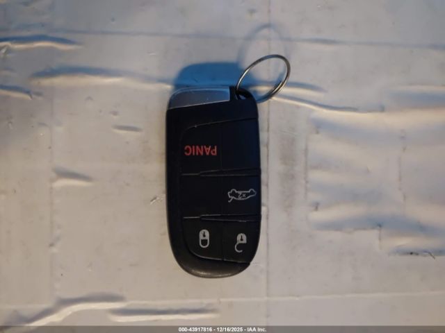 2016 CHRYSLER 200 1C3CCCAB3GN143273 Photo 10